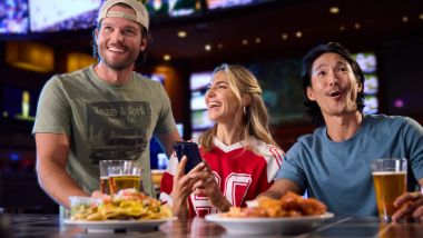 friends drinking & dining together